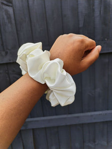 Ivory - Satin Scrunchie