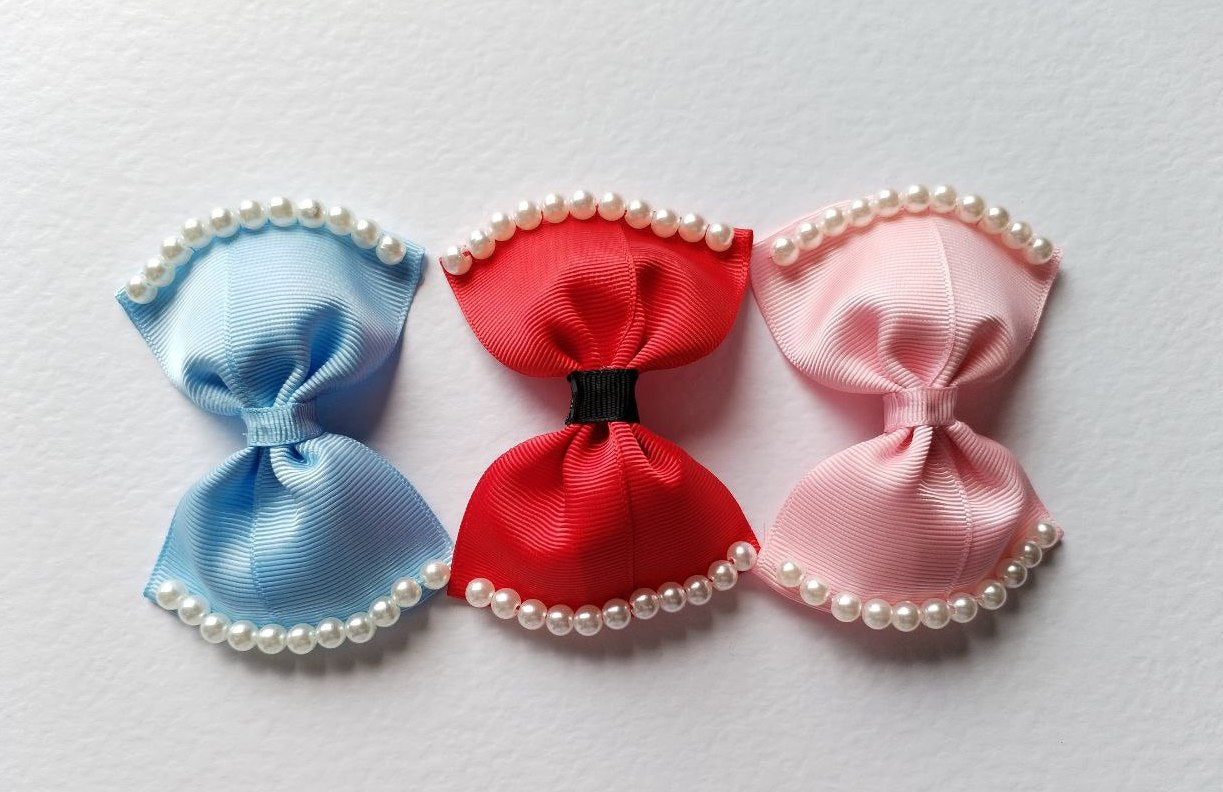 Pearly- Medium Sized Bow